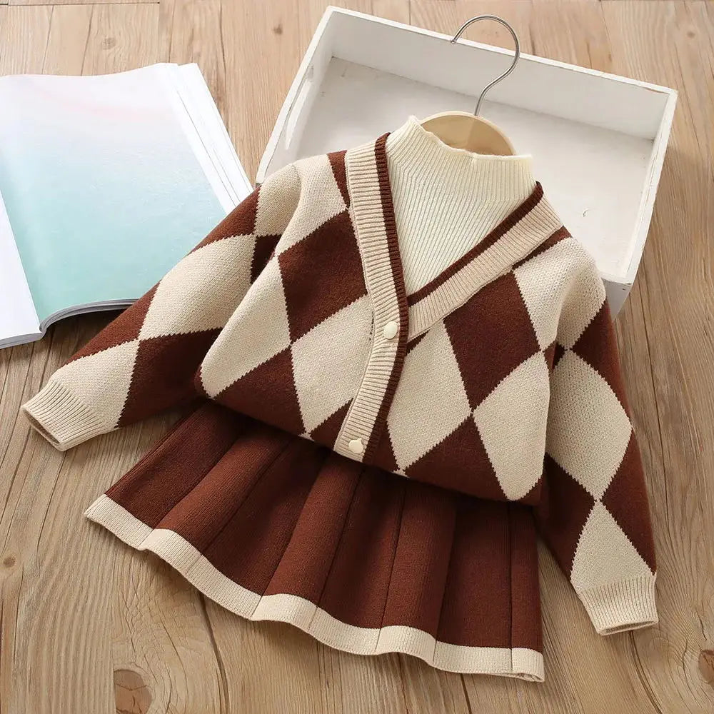 Girls' flying sleeve long sleeve knitted sweater set autumn and winter new girls' two piece dress baby birthday party suit